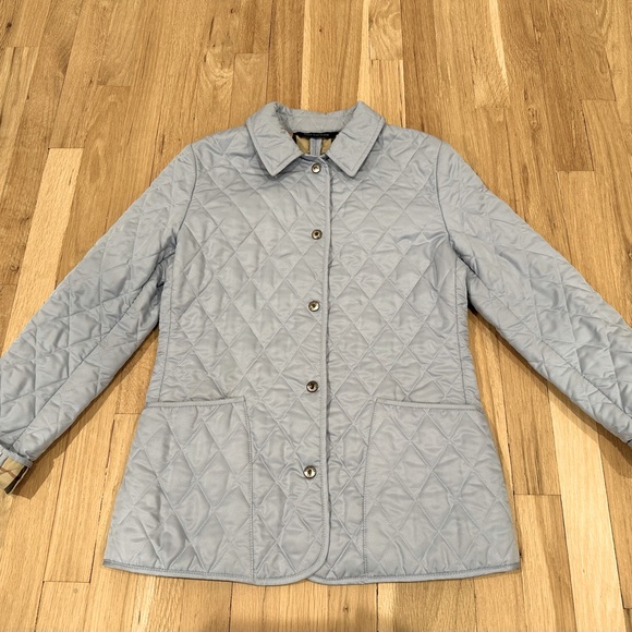 Burberry Jackets & Blazers - Authentic Burberry Quilted Jacket - Size XS